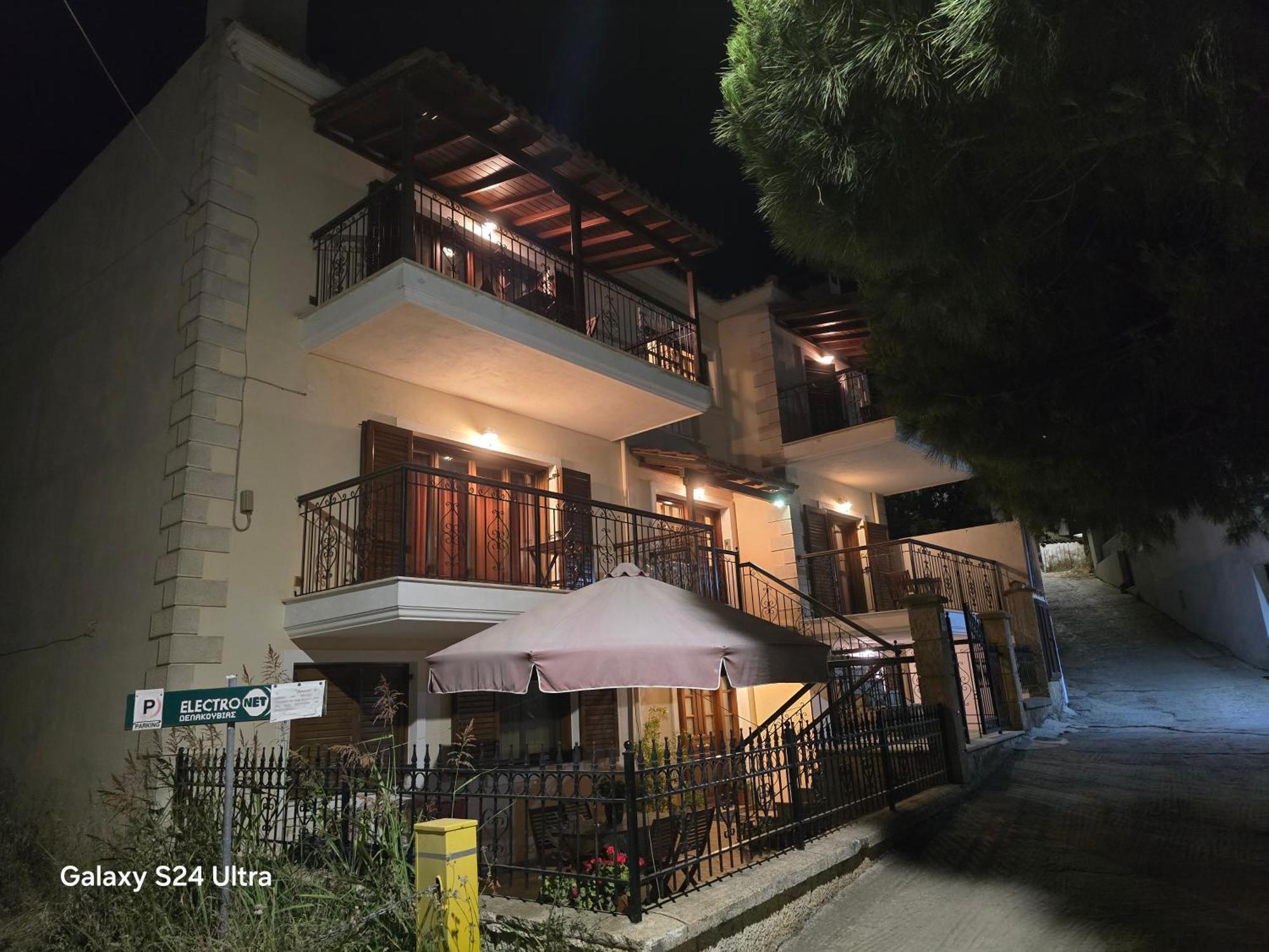 Filidas Apartments 스키아토스 타운 외부 사진